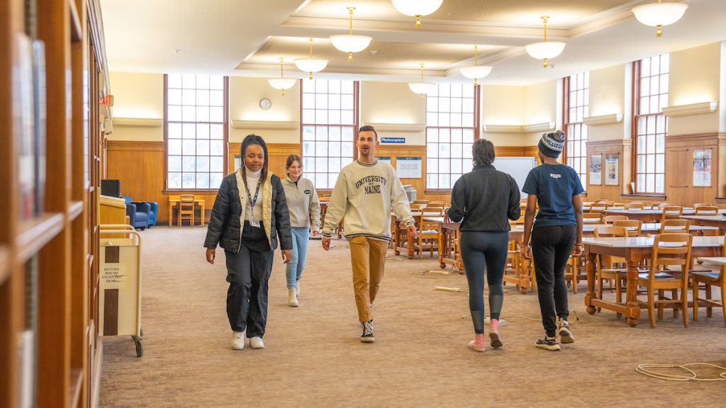 Fogler Library self-guided tour A photo of students walking through Fogler Library